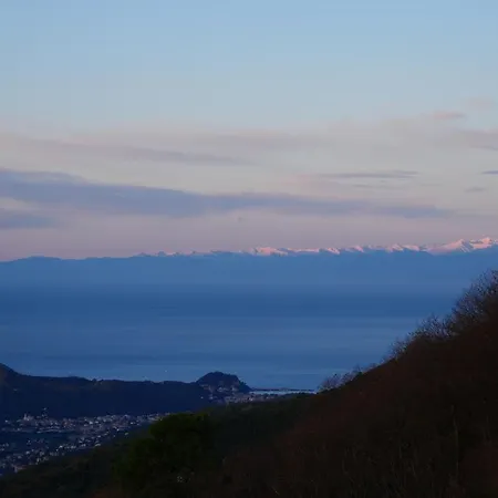 Humus Sapiens Gospodarstwo agroturystyczne *